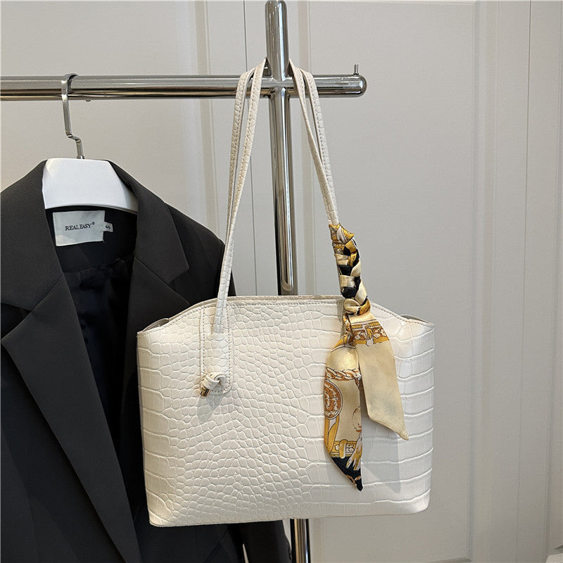 Borsa Street Trend Doppio Manico – Morbida, Casual e Moderna