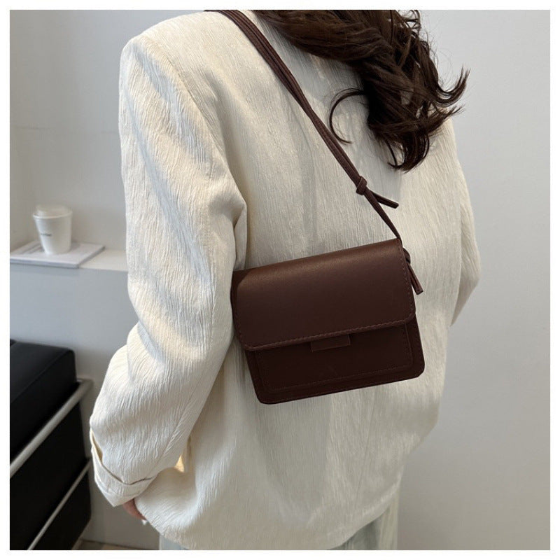 Retro Cyber Crossbody XL – Borsa Sotto Spalla & Tracolla