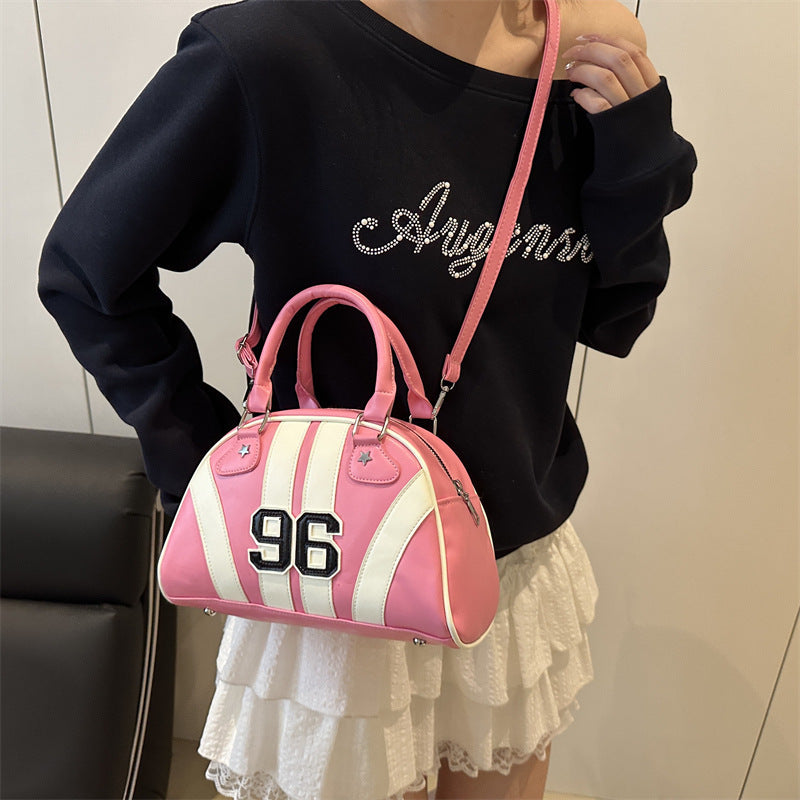 Borsa Dumpling a Spalla – Design Moderno e Colori Eleganti